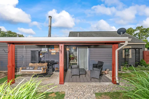 $335,000 | 1094 Roberta Road, Schenectady, NY 12303