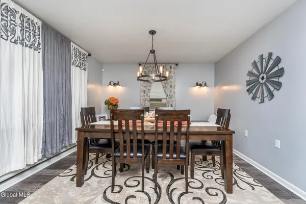 $335,000 | 1094 Roberta Road, Schenectady, NY 12303