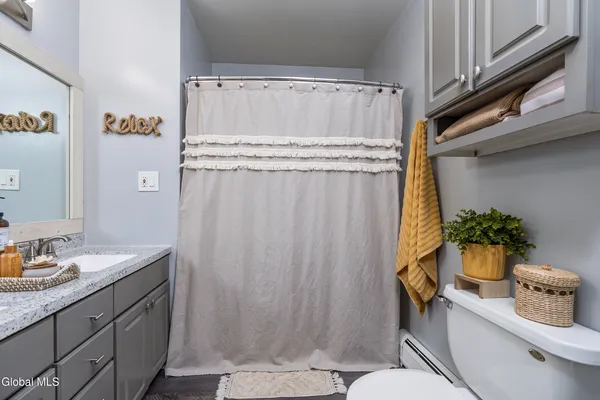$335,000 | 1094 Roberta Road, Schenectady, NY 12303