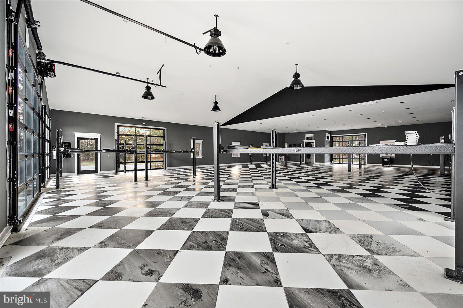 4218 Harmony Road Preston, MD 21655 - Photo 109 of 127 Museum/showroom with lifts