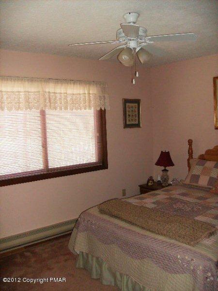 193 Cherry Ridge Road Layton, NJ 07851 - Photo 8 of 21 Bedroom 2