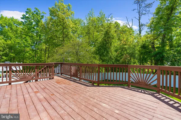 $625,000 | 8028 High Oak Road, Glen Burnie, MD 21060