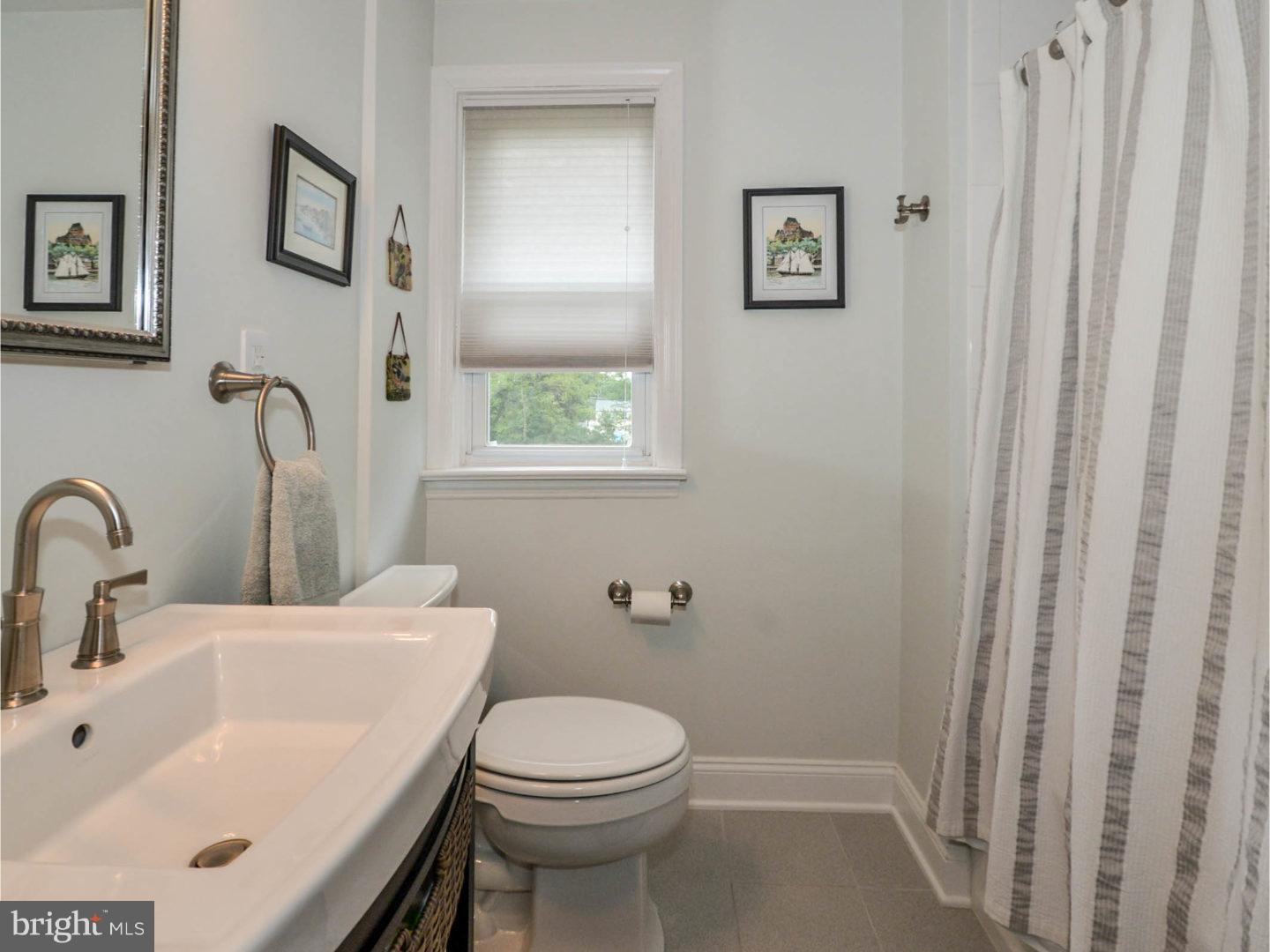 311 Clear Spring Road Lansdale, PA 19446 - Photo 16 of 25 Bathroom