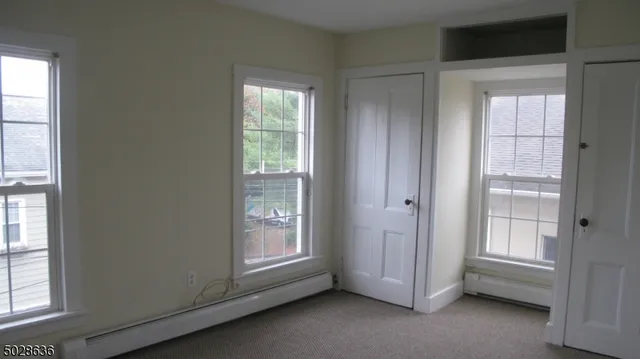 $2,000 | 5 Wells Avenue, Hampton, NJ 08827