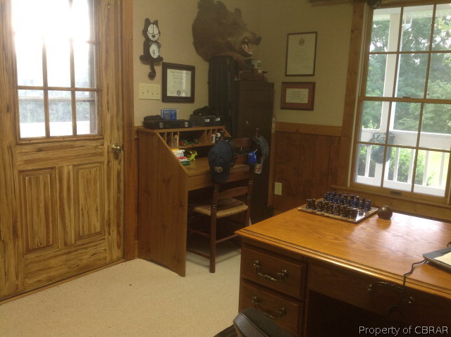 8102 Spring Hill Farm Road East Gloucester, VA 23061 - Photo 9 of 31