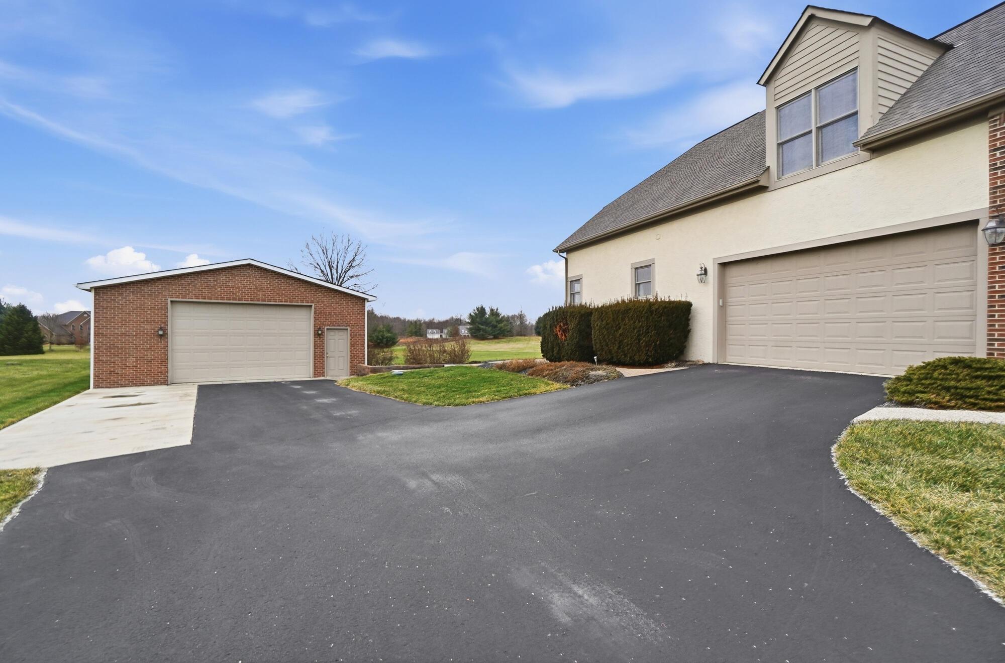 3419 Blue Church Road Sunbury, OH 43074 - Photo 5 of 63 019