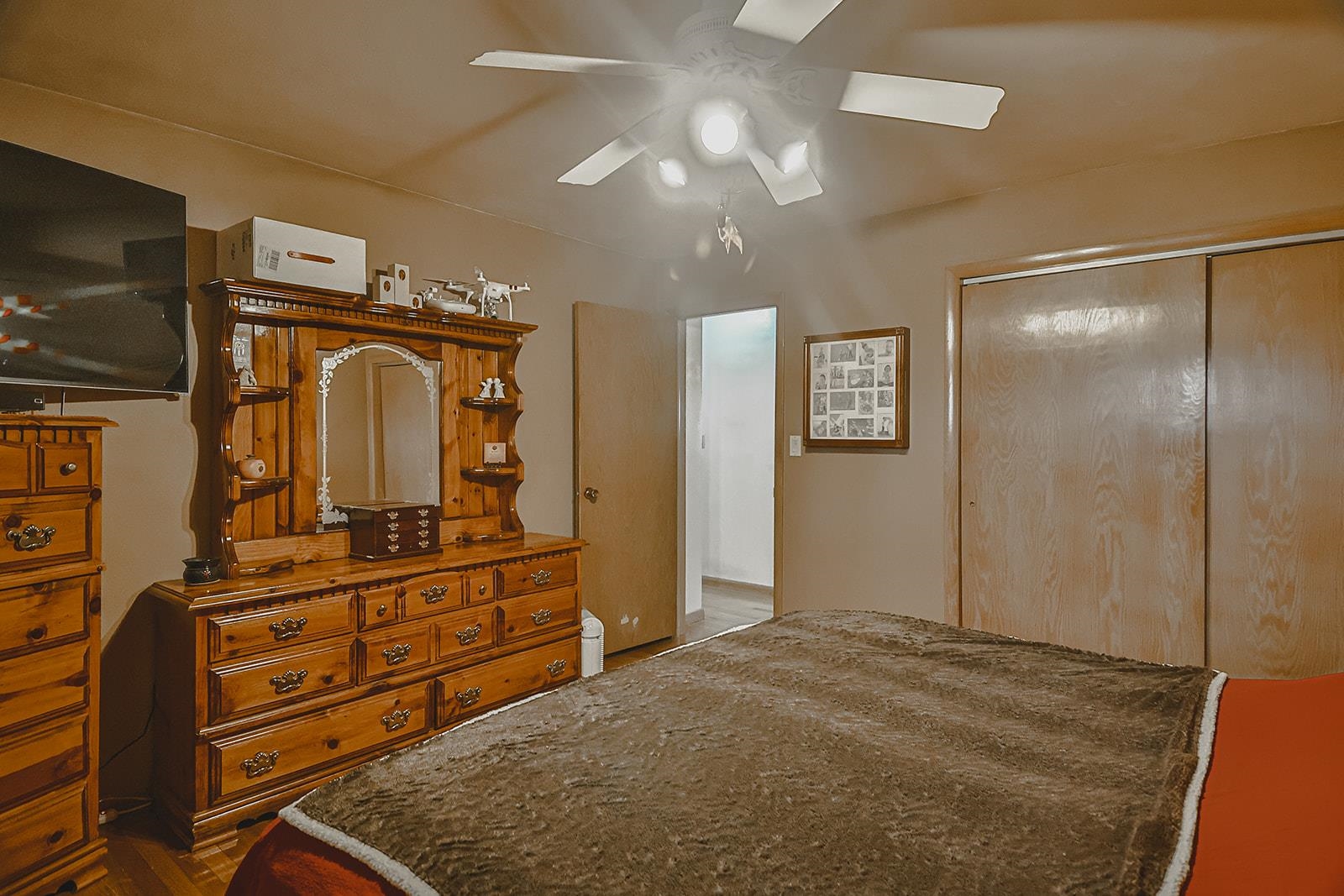1249 South Bolton Road Freeport, IL 61032 - Photo 18 of 34 Gallery Image 18