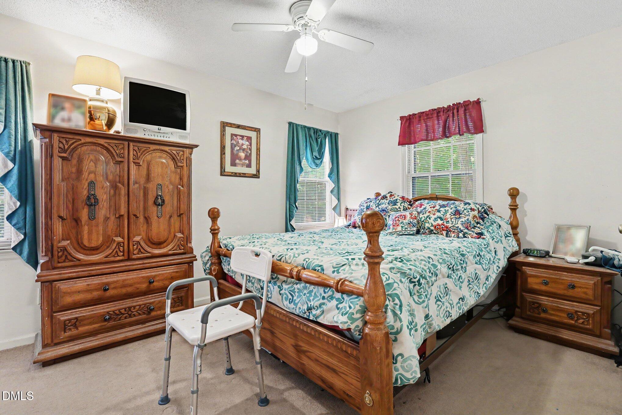 7316 Fox Road Raleigh, NC 27616 - Photo 21 of 32 021_img_8305_503