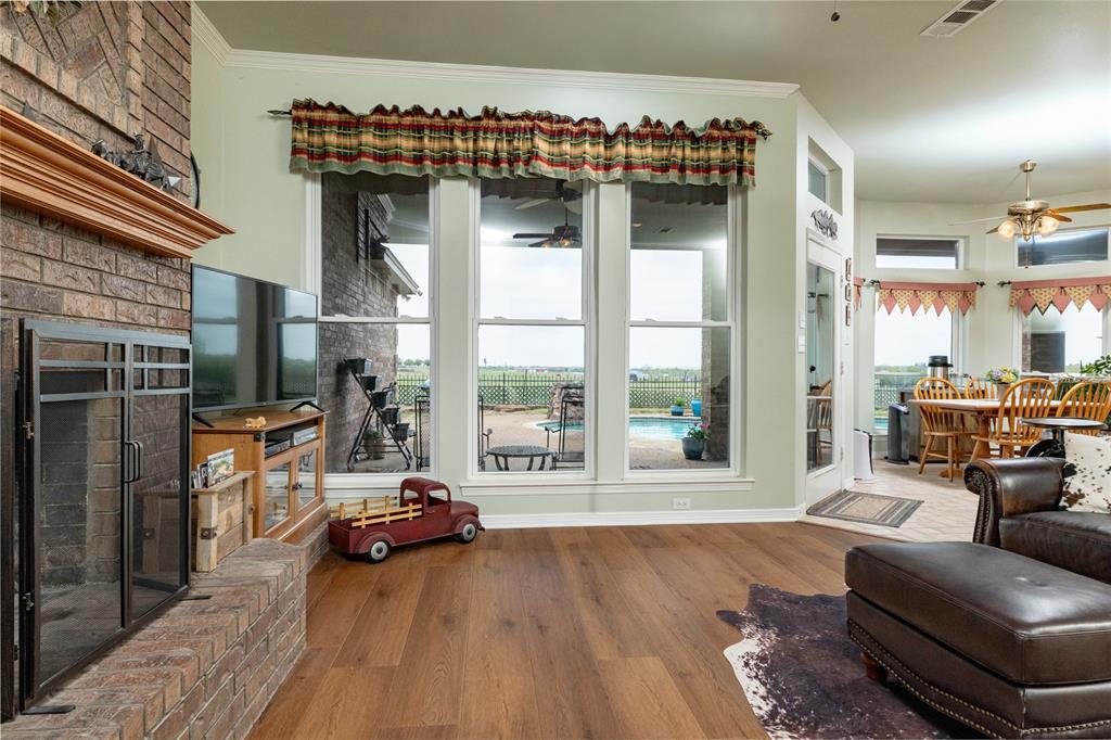 13435 Jackson Road Ponder, TX 76259 - Photo 11 of 40