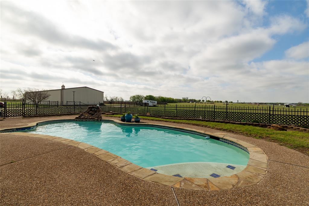 13435 Jackson Road Ponder, TX 76259 - Photo 29 of 40