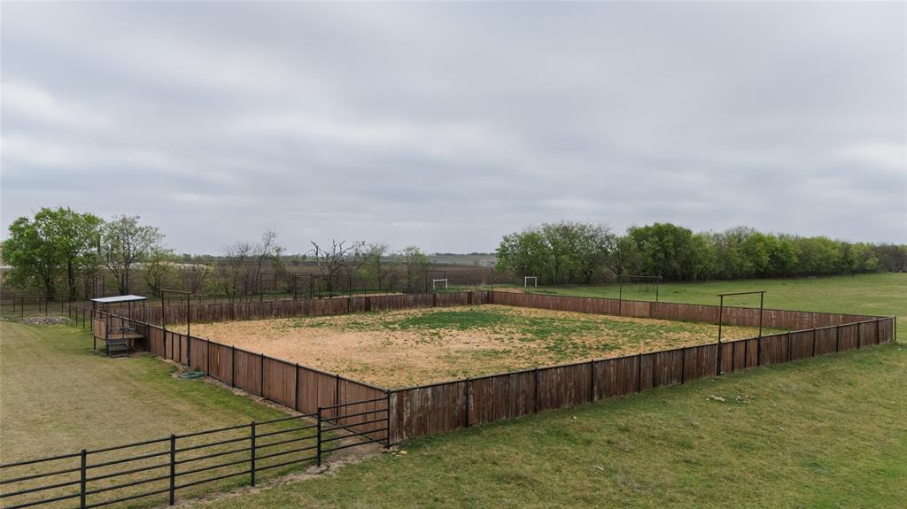 13435 Jackson Road Ponder, TX 76259 - Photo 34 of 40