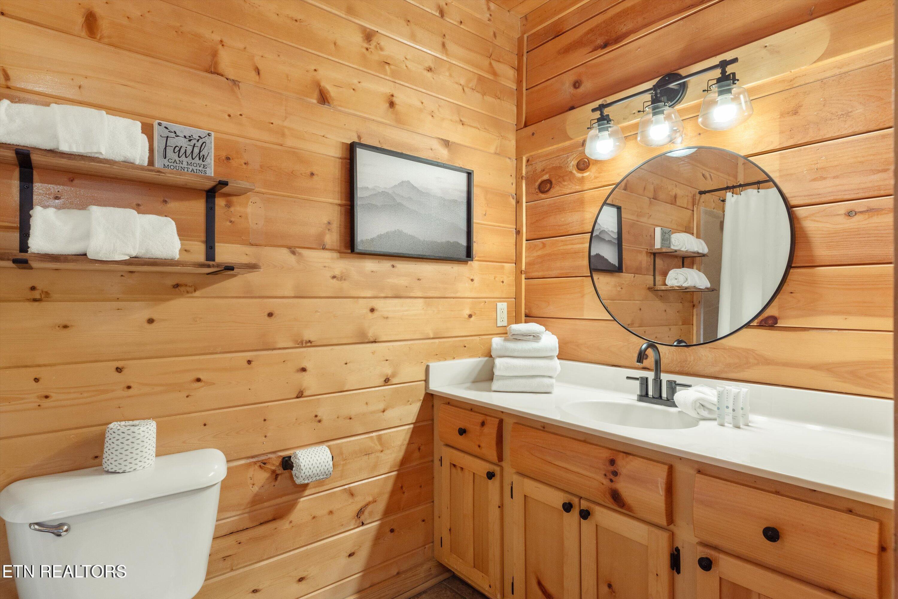 1109 Autumn Path Way Sevierville, TN 37862 - Photo 19 of 44 Bathroom