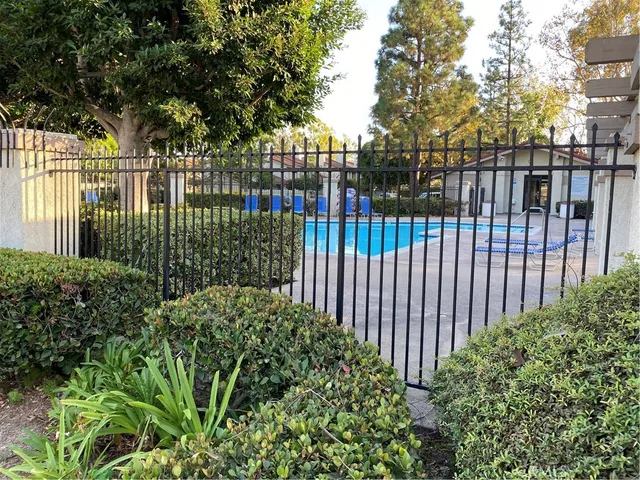 $3,600 | 907 Creekside Drive, Unit 137, Fullerton, CA 92833