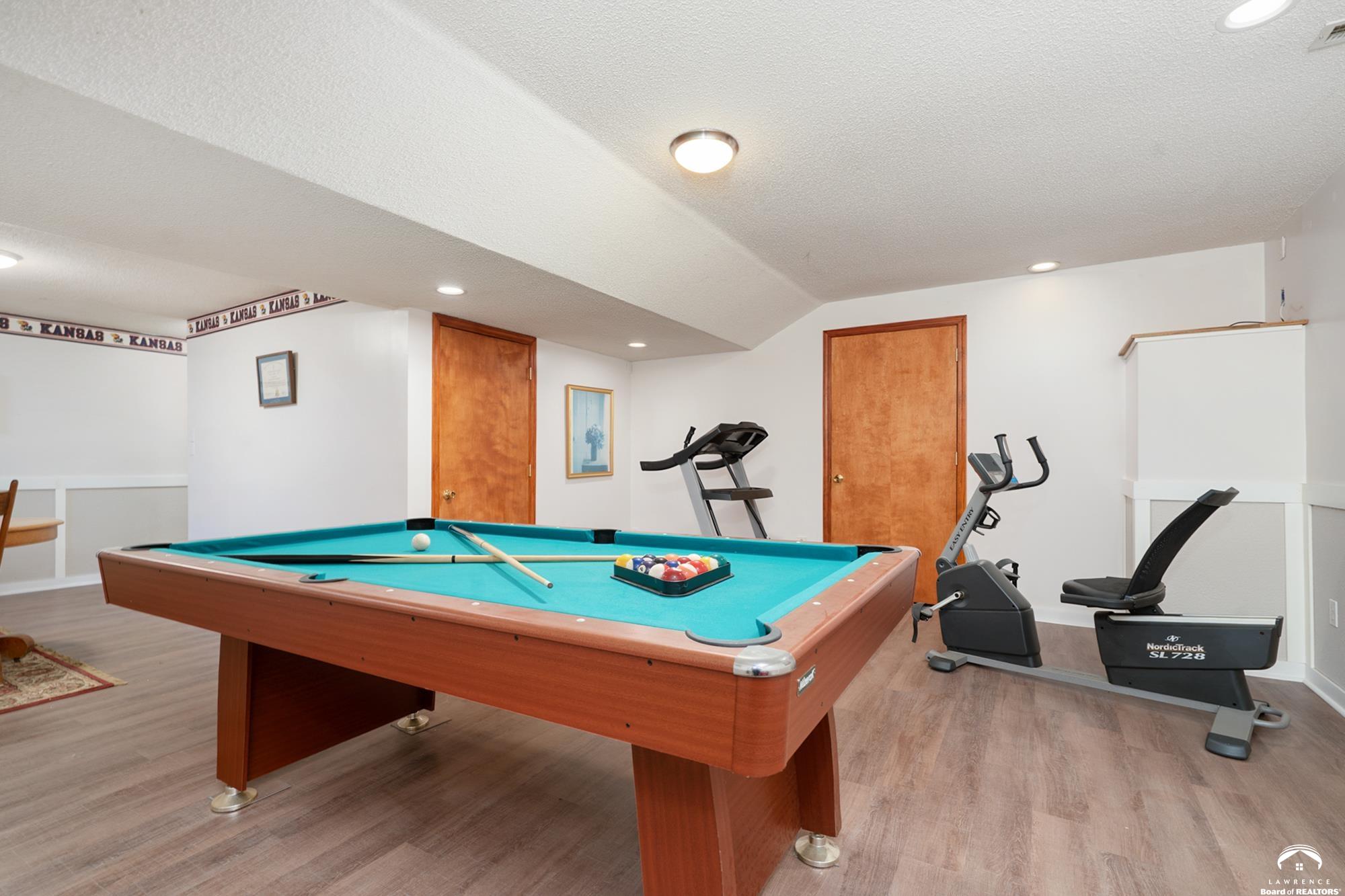 2921 Pebble Lane Lawrence, KS 66047 - Photo 31 of 96