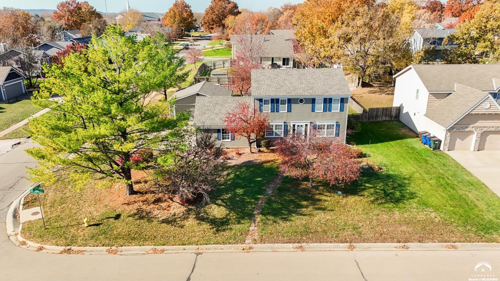 2921 Pebble Lane Lawrence, KS 66047 - Photo 46 of 96