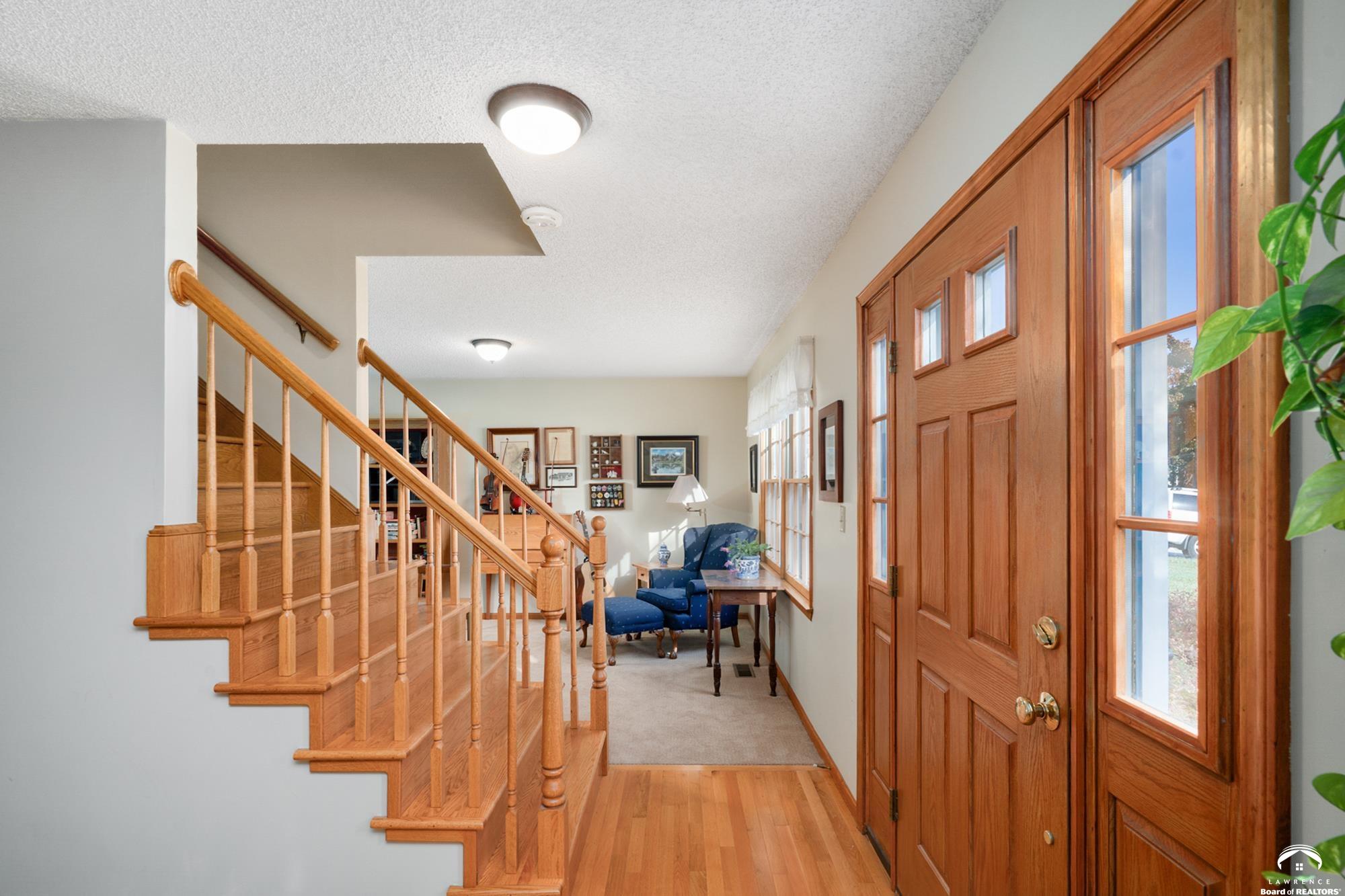 2921 Pebble Lane Lawrence, KS 66047 - Photo 6 of 96