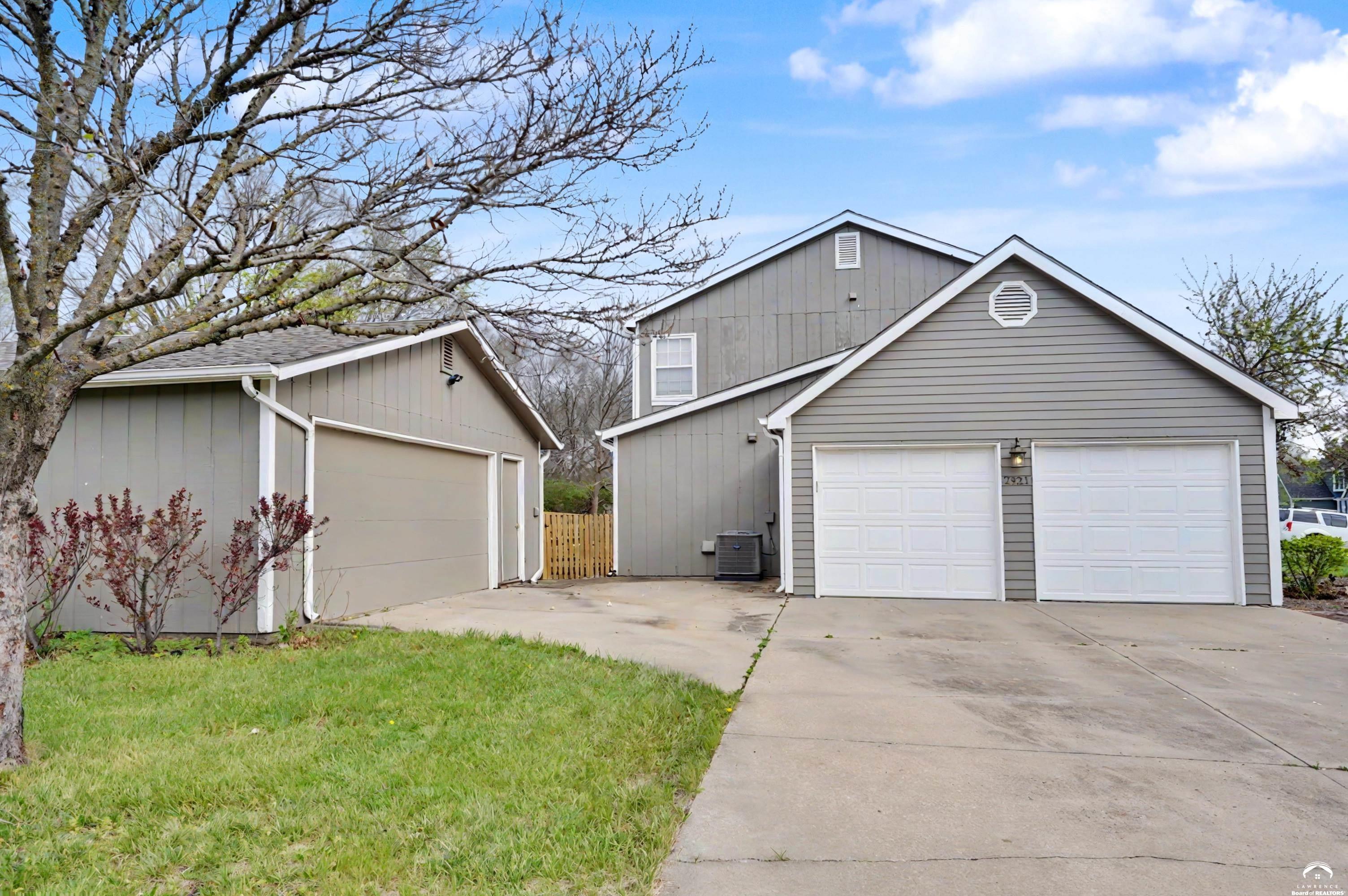 2921 Pebble Lane Lawrence, KS 66047 - Photo 62 of 96