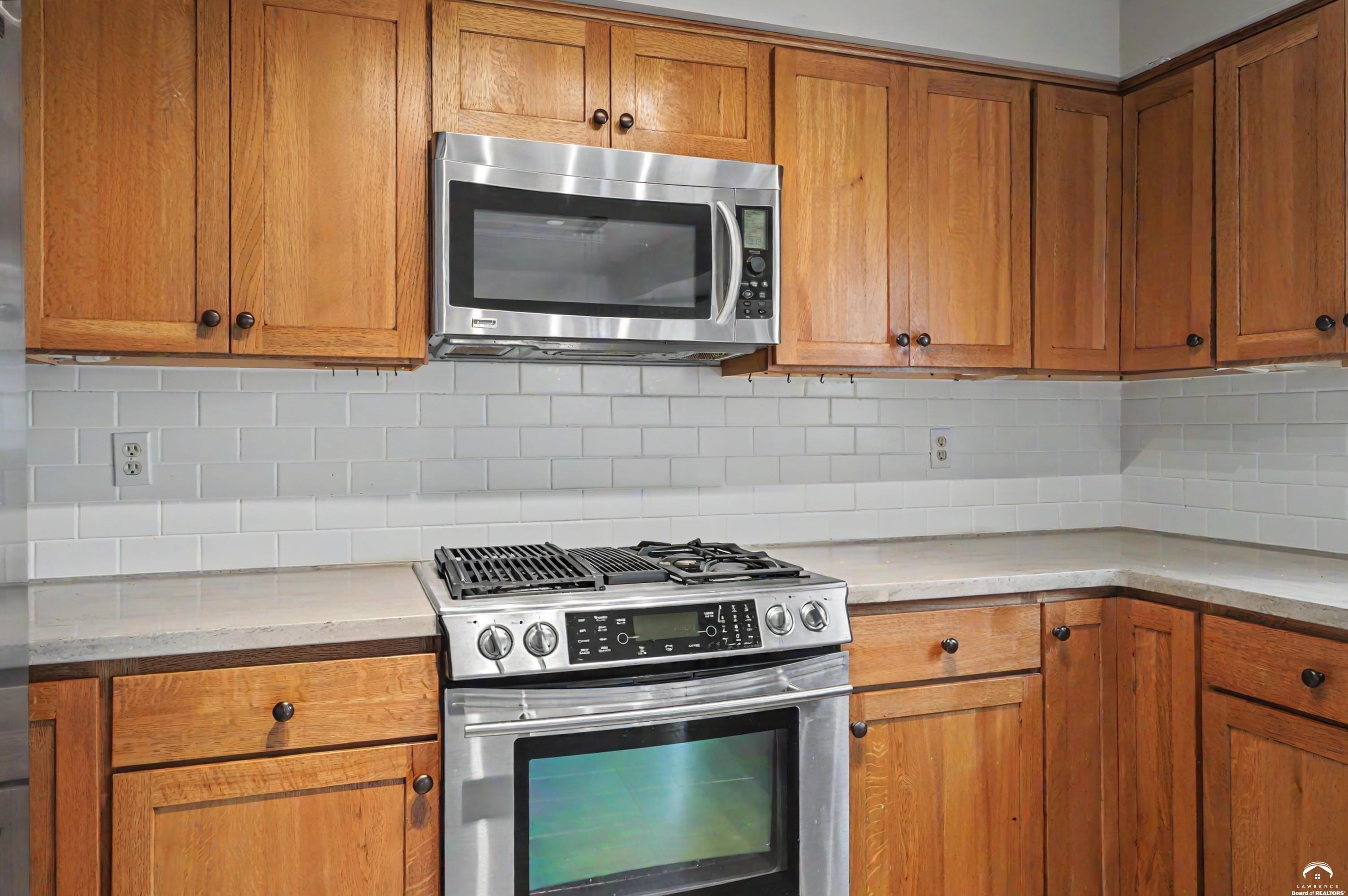 2921 Pebble Lane Lawrence, KS 66047 - Photo 74 of 96