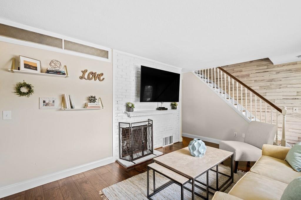 23 Porter Road Natick, MA 01760 - Photo 9 of 17