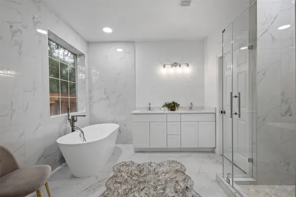 $619,000 | 55 Terraglen Drive, Spring, TX 77382