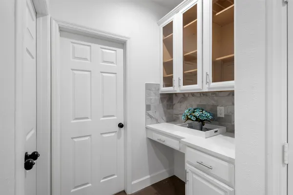$619,000 | 55 Terraglen Drive, Spring, TX 77382