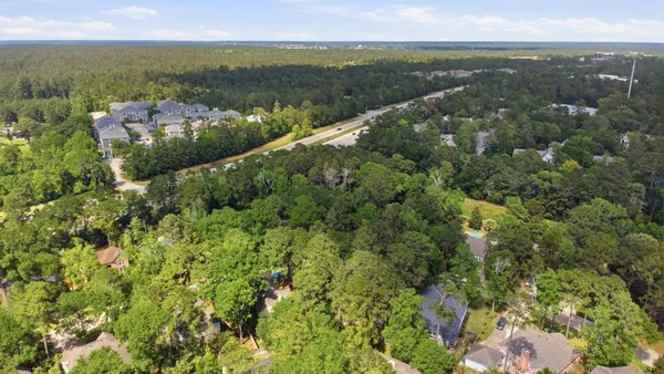$619,000 | 55 Terraglen Drive, Spring, TX 77382