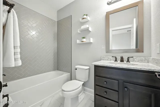 an empty room with an entryway