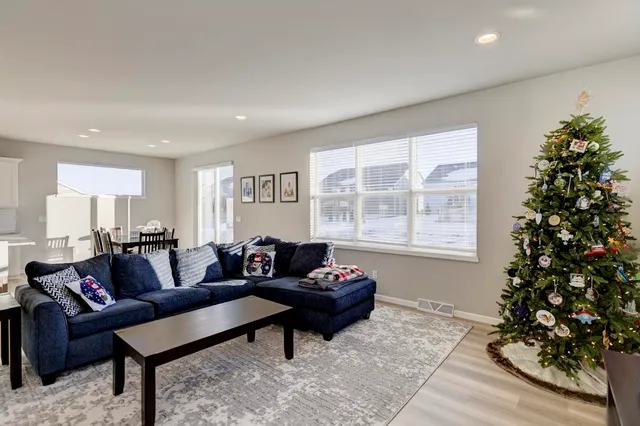 $679,900 | 9635 Tawny Acorn Drive, Verona, WI 53593