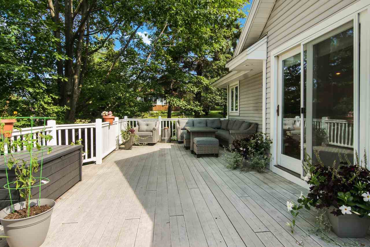 3833 Zimmerman Road Traverse City, MI 49685 - Photo 6 of 41 1892037-5.JPG