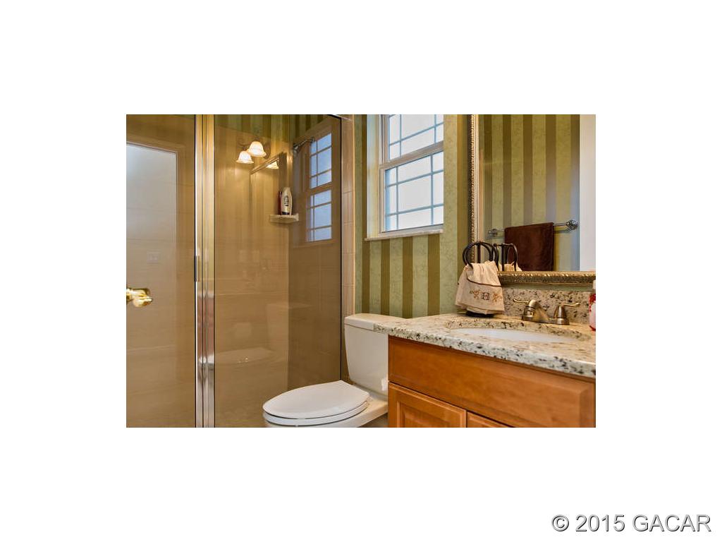 8711 Southwest 10th Road Gainesville, FL 32607 - Photo 15 of 19 Gallery Image 15