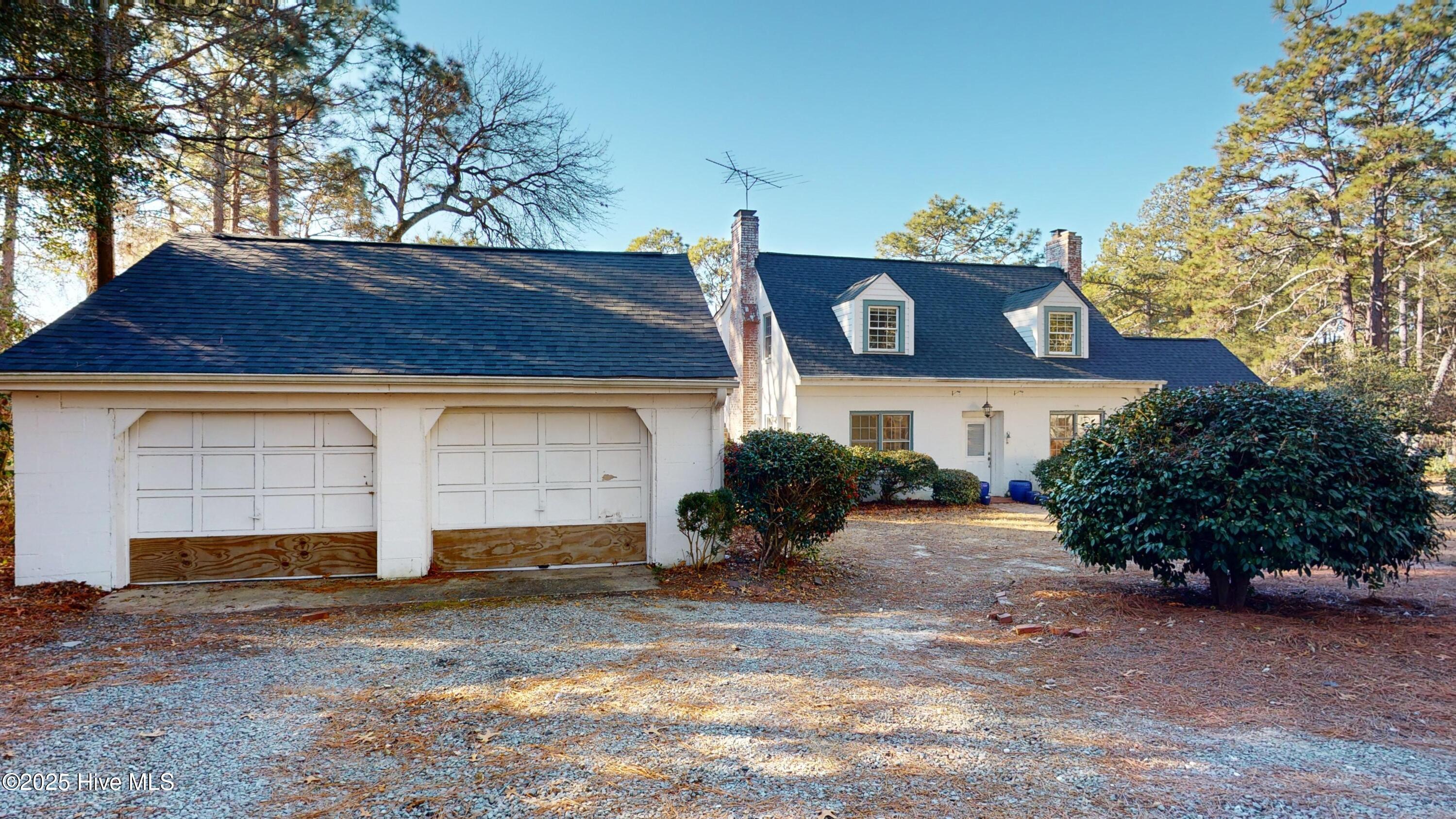 1325 Valley View Road Southern Pines, NC 28387 - Photo 6 of 87 1325-Valley-View-Rd-01172025_095431