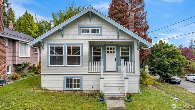 $915,000 | 7400 32nd Avenue Northwest, Seattle, WA 98117