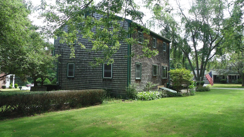 1 Heritage Road Bristol, RI 02809 - Photo 16 of 20 Gallery Image 16