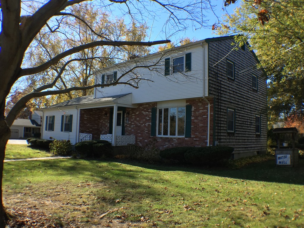 1 Heritage Road Bristol, RI 02809 - Photo 2 of 20 Gallery Image 2