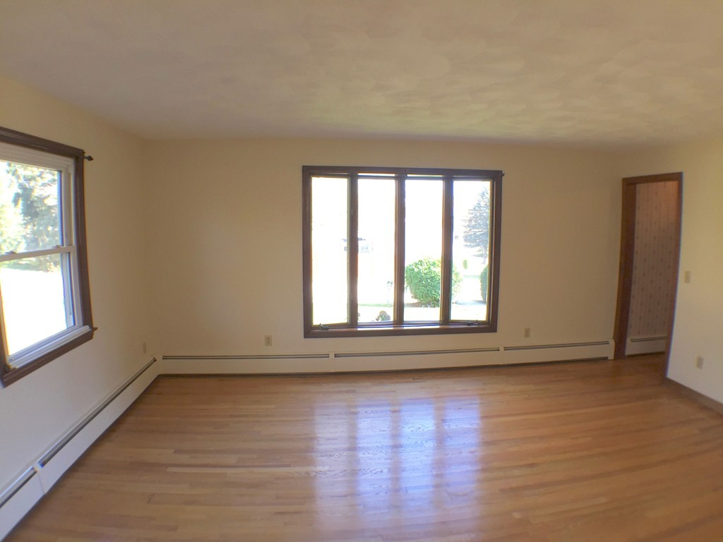 1 Heritage Road Bristol, RI 02809 - Photo 9 of 20 Gallery Image 9