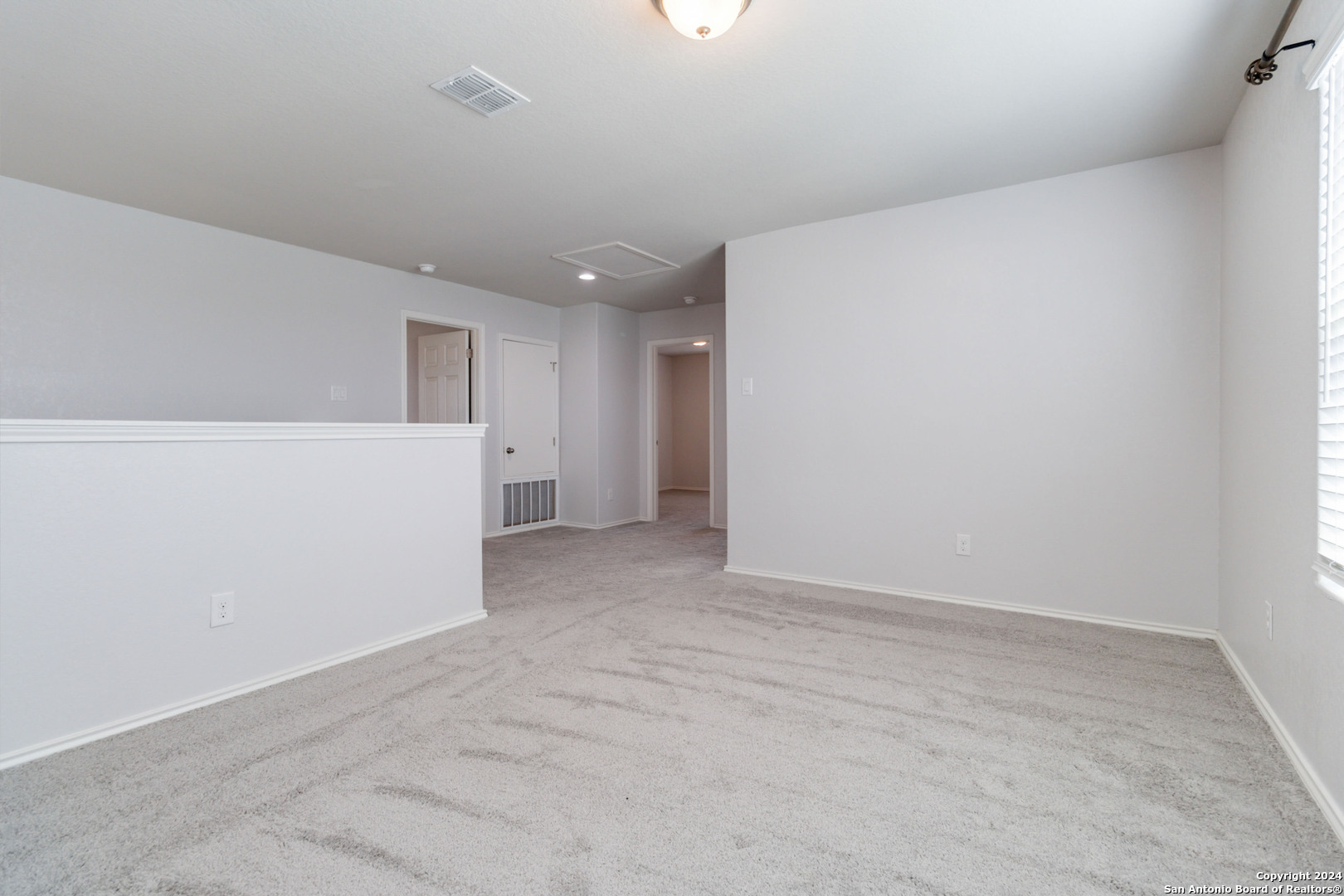 4502 Heathers Rose St. Hedwig, TX 78152 - Photo 11 of 18