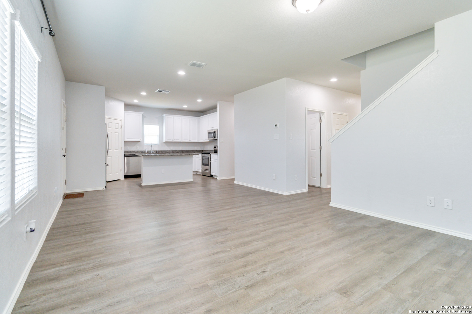 4502 Heathers Rose St. Hedwig, TX 78152 - Photo 6 of 18