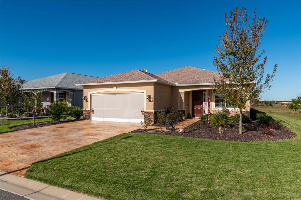 8711 Southwest 76th St Road Ocala, FL 34481 - Photo 1 of 1 Gallery Image 1