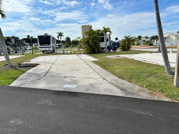 $65,000 | 19681 Summerlin Rd G-118, Fort Myers, FL 33908