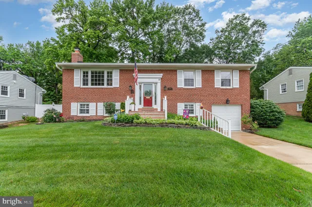 $799,000 | 3108 Battersea Lane, Alexandria, VA 22309