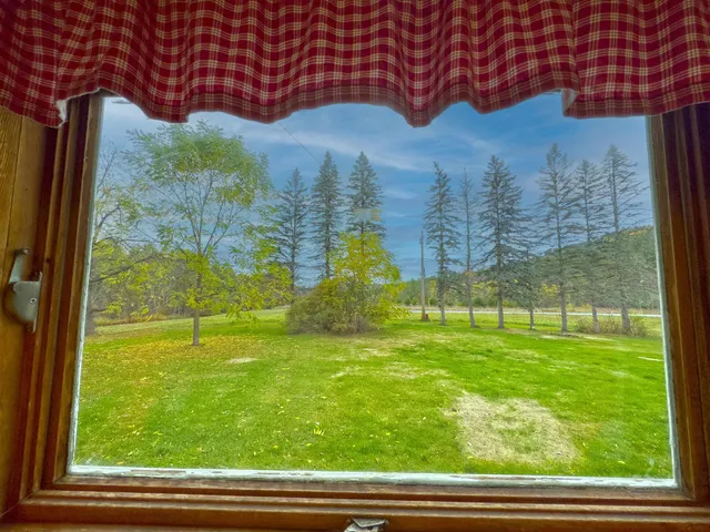 $474,900 | 433 Grange Hall Road, Monroe, NH 03771