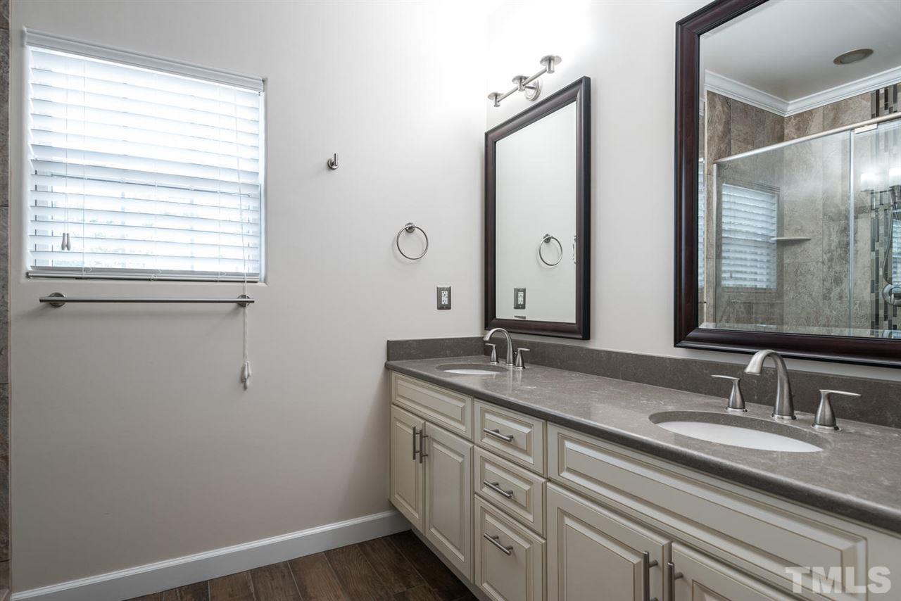8009 Strawberry Meadows Street Raleigh, NC 27613 - Photo 14 of 20