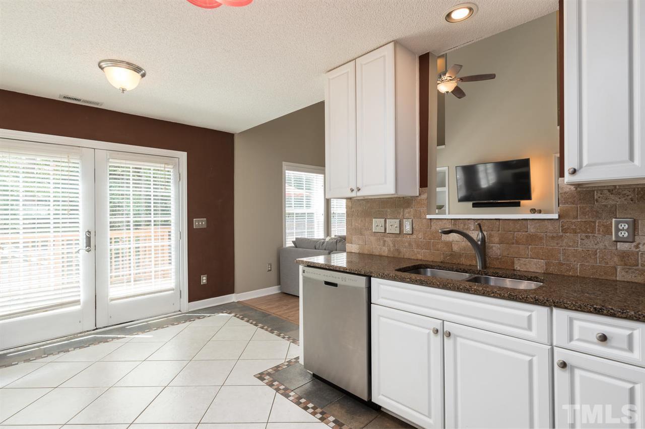 8009 Strawberry Meadows Street Raleigh, NC 27613 - Photo 8 of 20