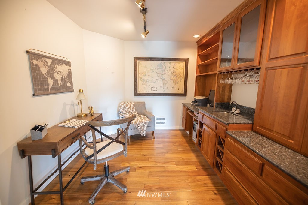 7004 Mero Road Snohomish, WA 98290 - Photo 11 of 31 Gallery Image 11