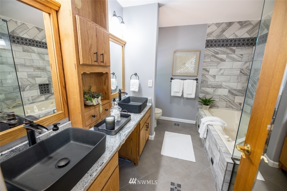 7004 Mero Road Snohomish, WA 98290 - Photo 9 of 31 Gallery Image 9