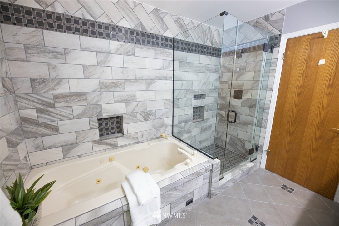 7004 Mero Road Snohomish, WA 98290 - Photo 10 of 31 Gallery Image 10