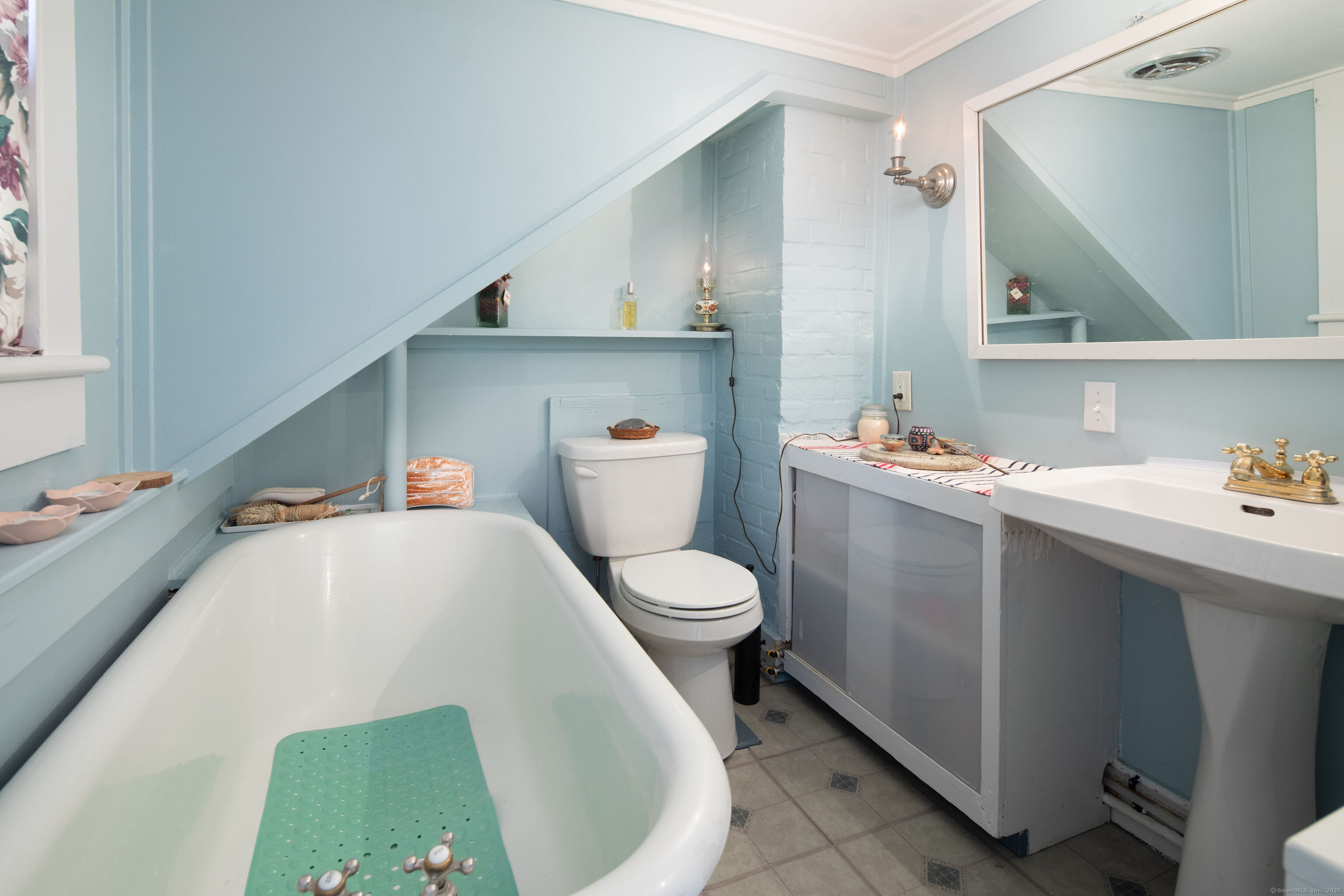 2 Perry Street Salisbury, CT 06039 - Photo 30 of 32