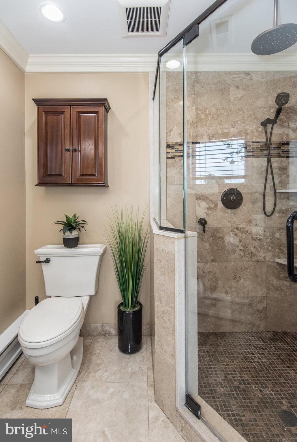 518 Stewart Road Hatboro, PA 19040 - Photo 58 of 103 Large Stall Shower