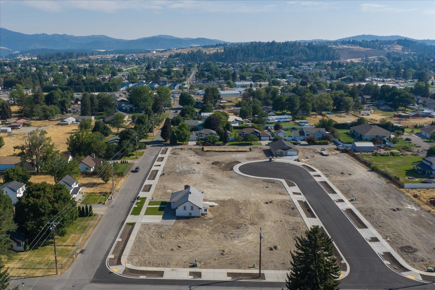 525 North Long Road Greenacres, WA 99016 - Photo 36 of 45 Gallery Image 36