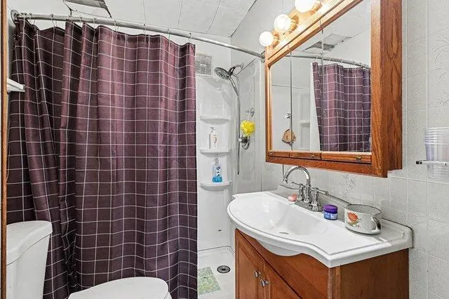 $210,000 | 4217 Washington Street Northeast, Columbia Heights, MN 55421